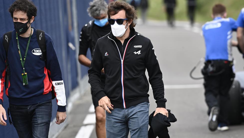 Alonso: “Me veo muchos años en la F1 porque me veo bien, lo estoy disfrutando”
