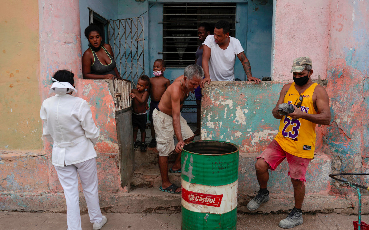 Cuba, golpeada por el descontento, lidia con la tasa de infecciones Covid-19 más alta en América