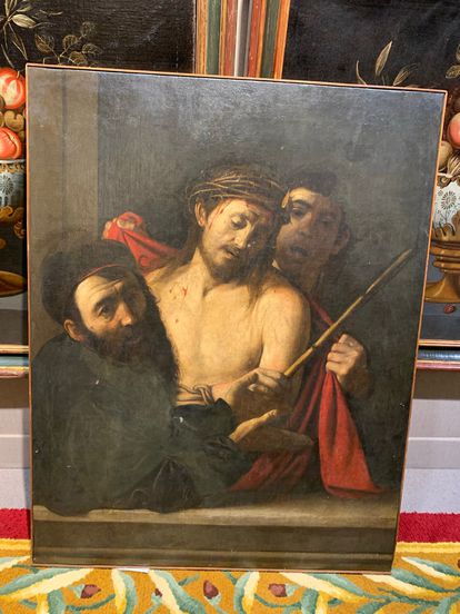 'Ecce homo' atribuido a Caravaggio, en la sala Ansorena de Madrid. Cortesía del profesor Benito Navarrete.