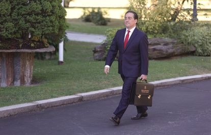 El nuevo ministro de  Asuntos Exteriores, Unión Europea y Cooperación, José Manuel Albares, a su llegada a La Moncloa el pasado día 13.