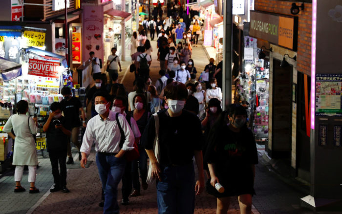Japón confirma más de 8 mil casos positivos a Covid-19; Tokio alcanza cifra récord