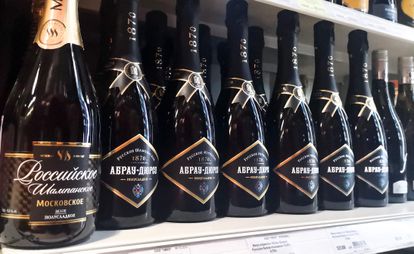 Putin decreta que solo es ‘champán’ el vino espumoso fabricado en Rusia