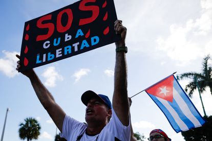 Manifestación en Miami a favor de las protestas en Cuba contra el régimen.