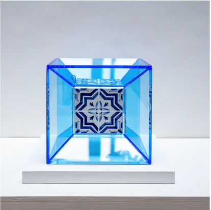 El router forrado de azulejos que Ignasi creó con la colaboración del ceramista estadounidense Jack Wooley.
