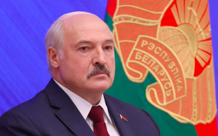 Lukashenko asegura que desertora olímpica bielorrusa fue “manipulada”