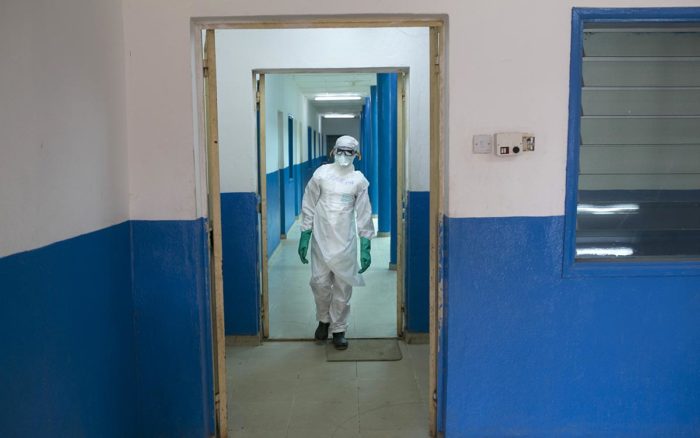 OMS confirma primera muerte por virus de Marburgo en África; es similar al ébola