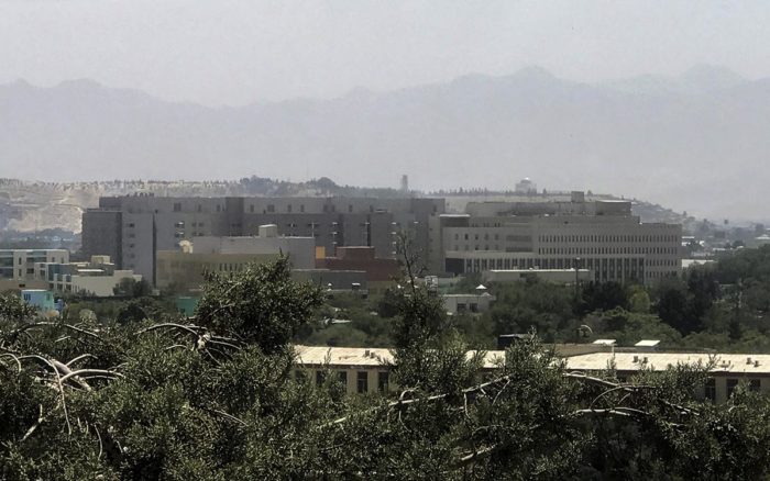 Afganistán: Tras completar EU evacuación de su embajada en Kabul, Alemania inicia su salida