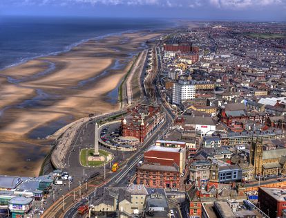 Vista aérea de Blackpool, en la costa oeste de Reino Unido. 