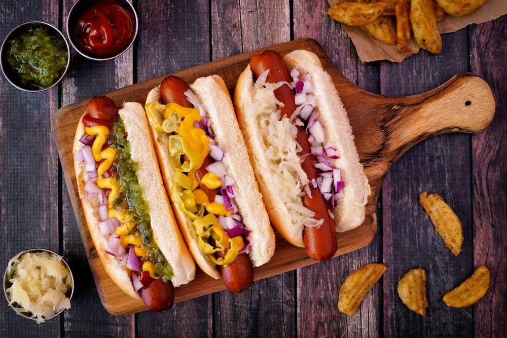 “36 minutos menos por cada hot dog”: estudio analiza alimentos que le restarían minutos a tu vida