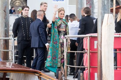 Jennifer Lopez a su llegada a la Alta Moda de Dolce & Gabbana, en Venecia. 