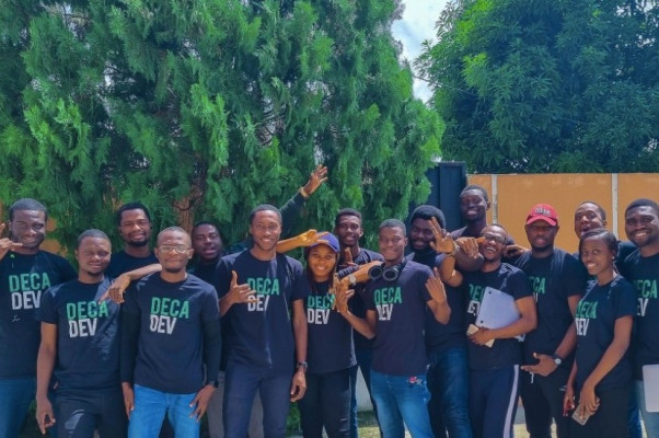 Decagon de Nigeria recauda millones para financiar y capacitar a ingenieros de software