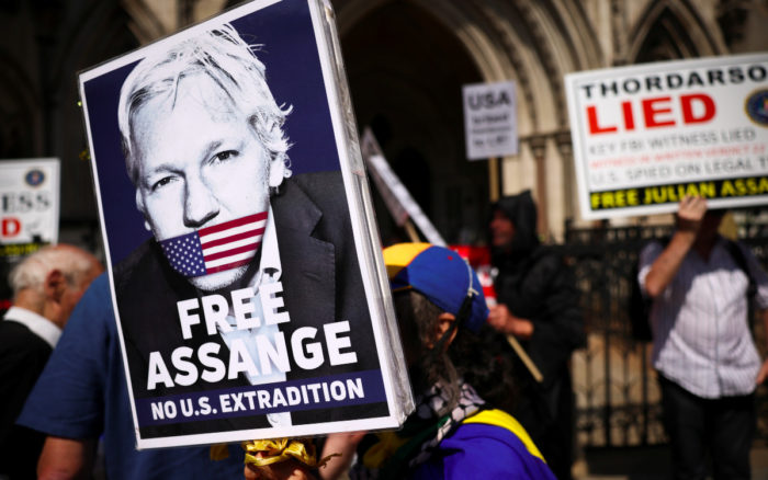 EU vuelve a intentar extraditar a Assange desde Reino Unido