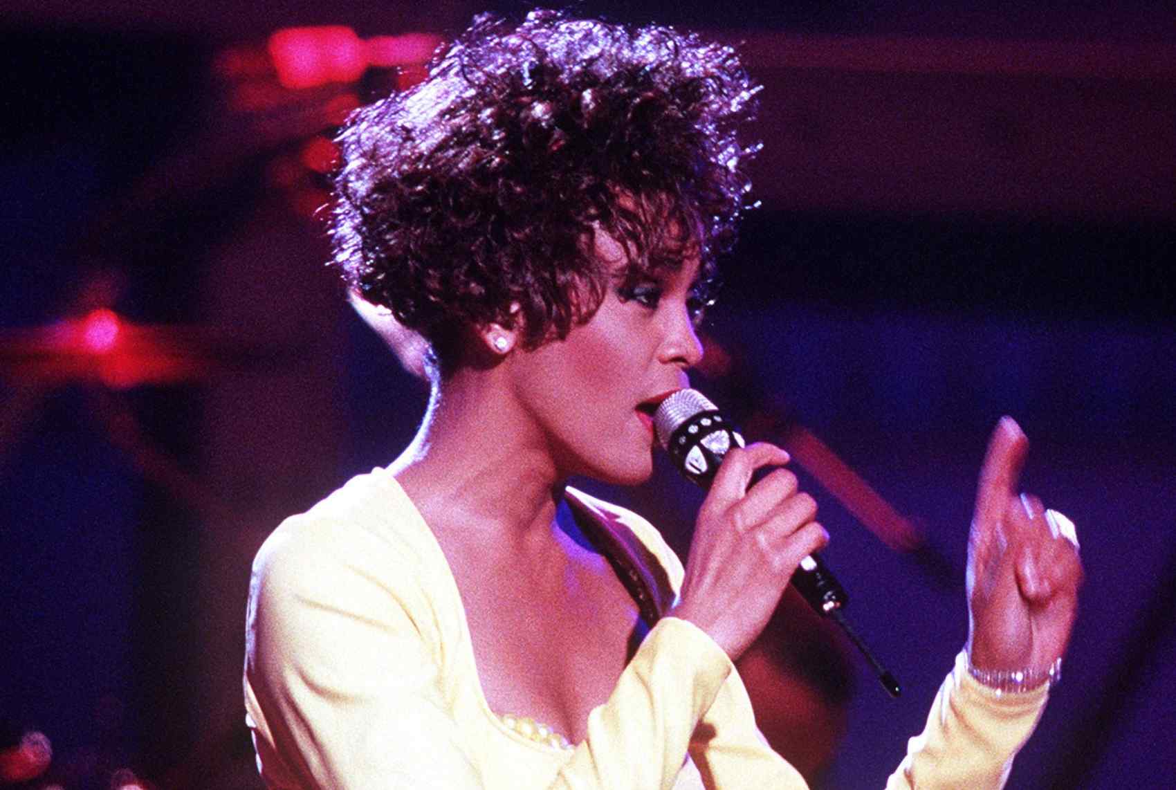 Las frases más curiosas de Whitney Houston en el día de su nacimiento