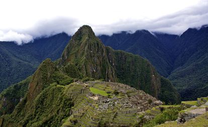 Panorámica de la ciudadela inca de Machu Picchu, en Perú.