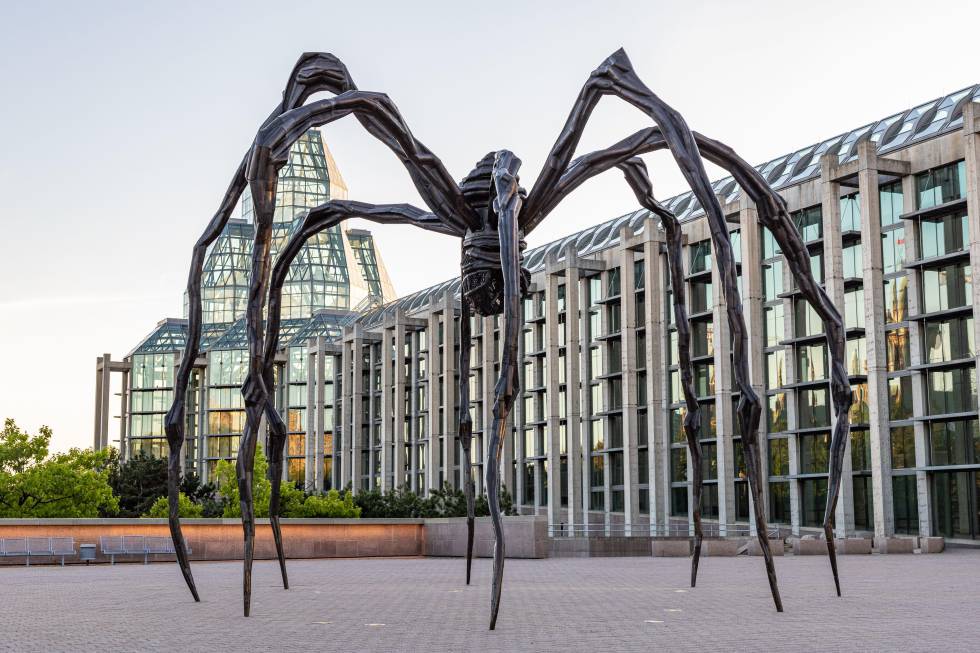 ‘Maman’, escultura de Louise Bourgeois junto a la National Gallery de Ottawa.