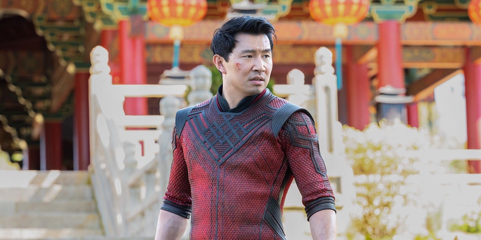 Simu Liu recuerda la llamada que cambió su vida con Kevin Feige para Shang-Chi