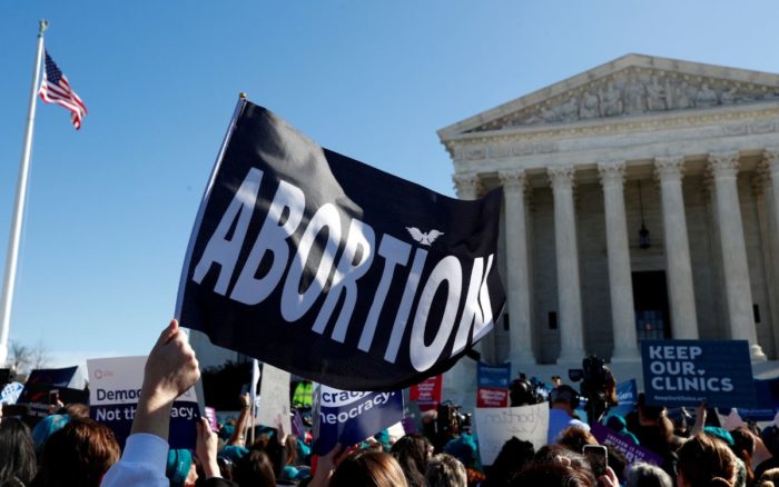 Departamento de Justicia de EU protegerá clínicas de aborto que sean atacadas en Texas