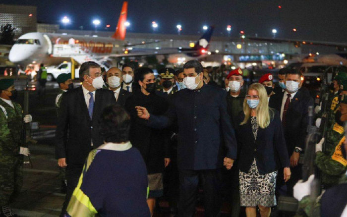 Nicolás Maduro llegó a México para participar en la cumbre de la CELAC