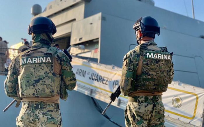 Senadores de EU piden a Blinken dejar de vender armas al Ejército, Marina y policías de México