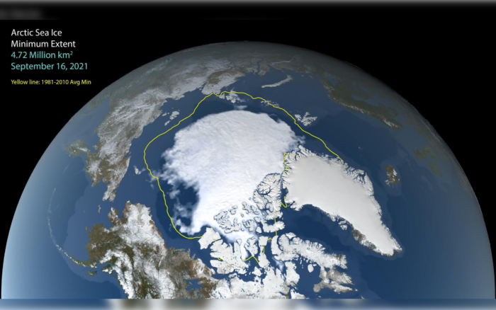 Así se redujo la capa de hielo en el Ártico este verano | Video