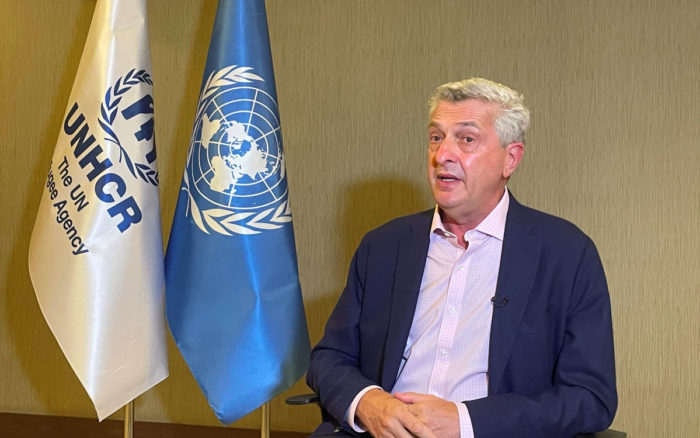 Alto comisionado de la ONU para los refugiados se reúne con los talibanes