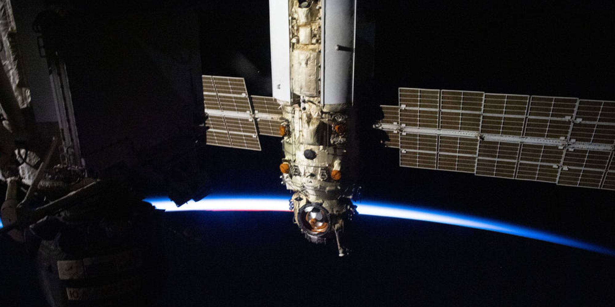 Estados Unidos estará 'absolutamente' luchando en el espacio, dicen oficiales militares