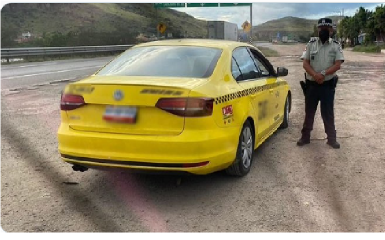 Hallan dos menores, una reportada desaparecida en Querétaro, iban a San Luis en taxi, desconocidos las contactan por Face