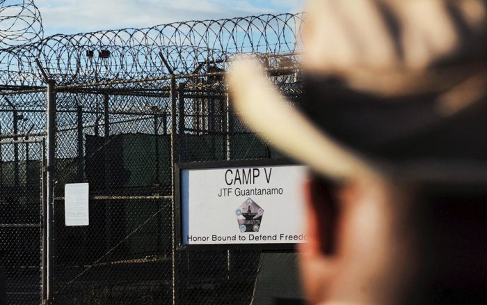 Juicio en Guantánamo por el 11-S se celebrará hasta dentro de un año ‘como mínimo’, dice magistrado