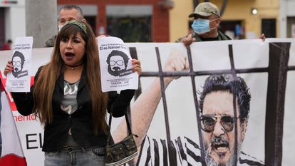 La sombra de Abimael Guzmán secuestra el debate en Perú