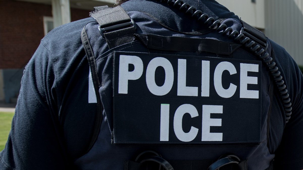 Reporte: DHS dictamina que “un inmigrante no debe ser deportado solo por ser indocumentado”