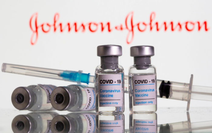 Pide J&J autorización para vacuna de refuerzo contra el Covid-19