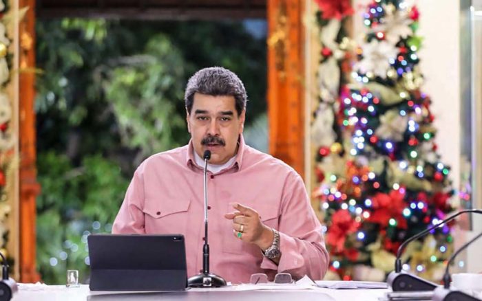Maduro acusa a EU de dar una ‘puñalada mortal’ al diálogo de México con la extradición de Saab