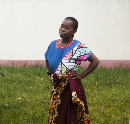 Diolinda Macunha se quedó embarazada con 18 años. Quería estudiar y tuvo claro que era pronto para ser madre. No sabía que en su país, Mozambique, era legal abortar ni dónde se hacía. Por eso hoy ayuda a jóvenes en situaciones similares. 