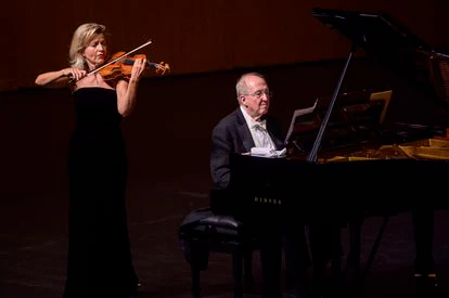 La violinista Anne-Sophie Mutter y el pianista Lambert Orkis en el Festival Internacional de Santander, el pasado agosto.