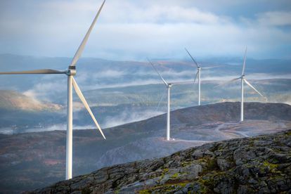 Varios molinos de energía eólica en la península de Fosen (Noruega), en una imagen tomada en octubre de 2020.