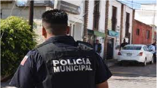 Luis Nava incapaz para frenar inseguridad en Querétaro, roban escuela en colonia Carrillo; policía llegó tarde