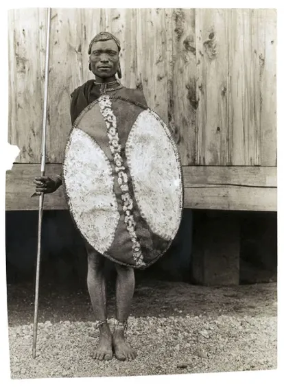 Guerrero masai en una antigua foto sin identificar.
