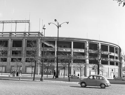 El estadio Santiago Bernabéu en la década de 1960.