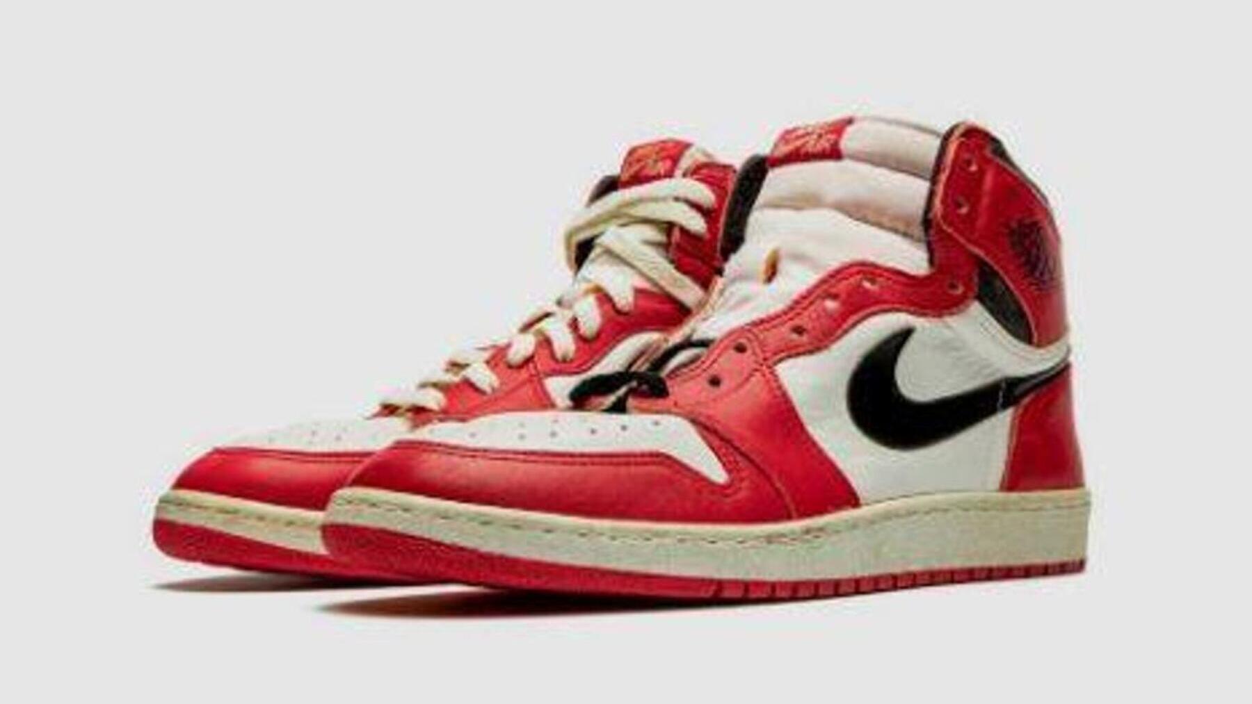 Salen a subasta primeras zapatillas de Michael Jordan por un precio nunca visto