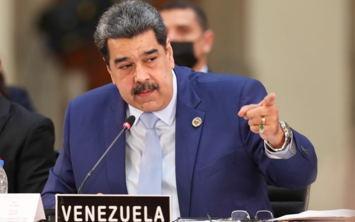 ‘España debe rectificar y pedir perdón a toda América’, insiste Maduro