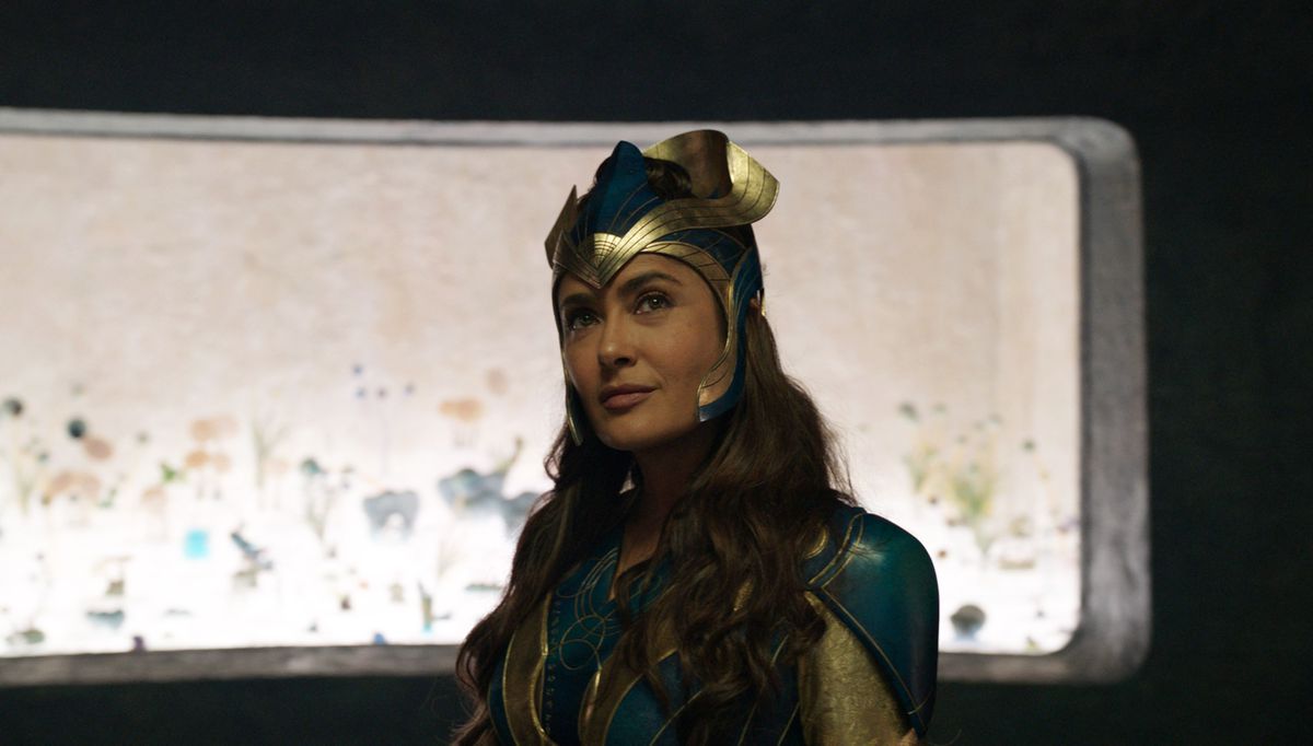 Las lágrimas de Salma Hayek al ver su “cara morena” como superheroína en ‘Eternals’