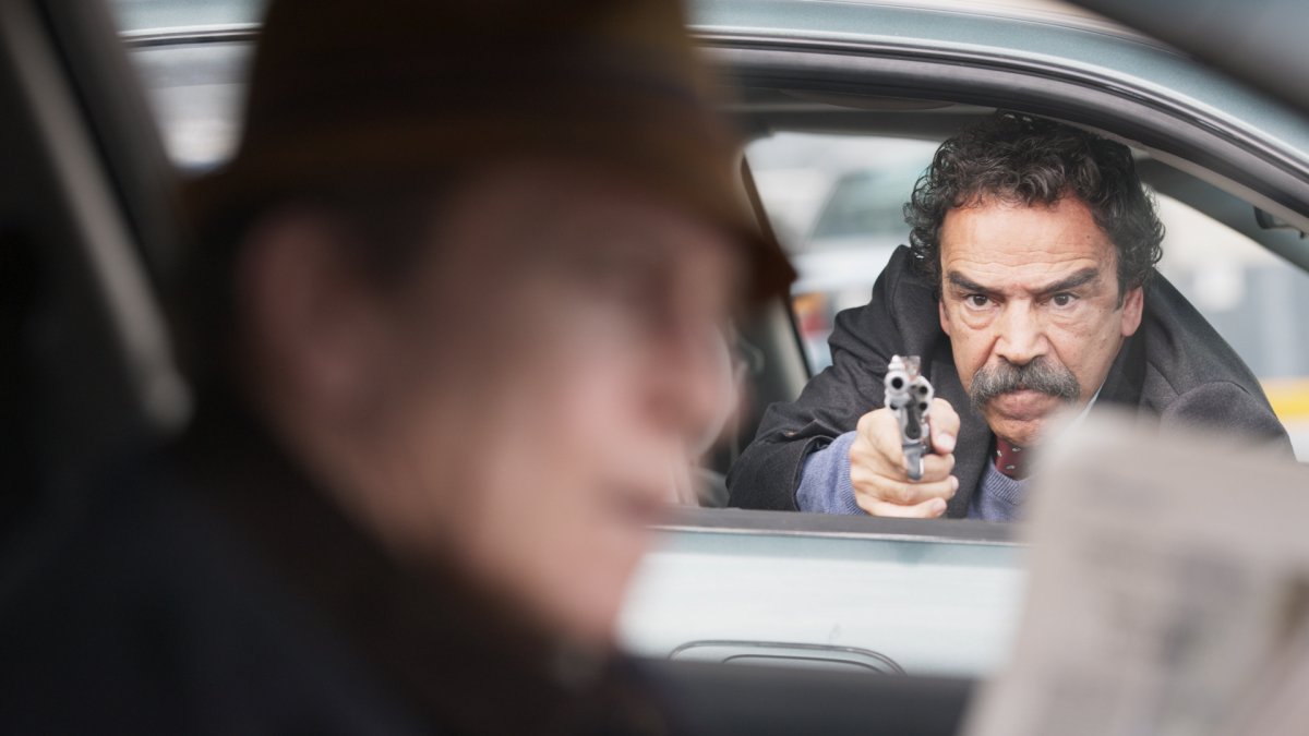 Damián Alcázar protagoniza el nuevo thriller “Asesino del Olvido”