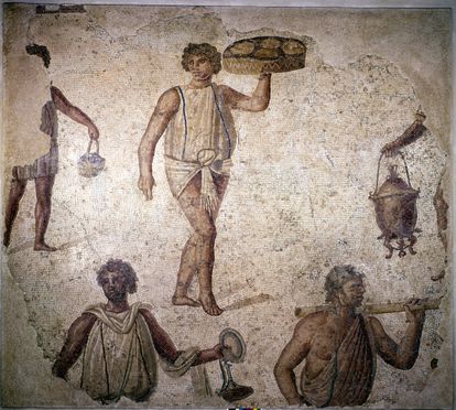 Escena de esclavos preparando un banquete en un mosaico conservado en Cartago (Túnez).