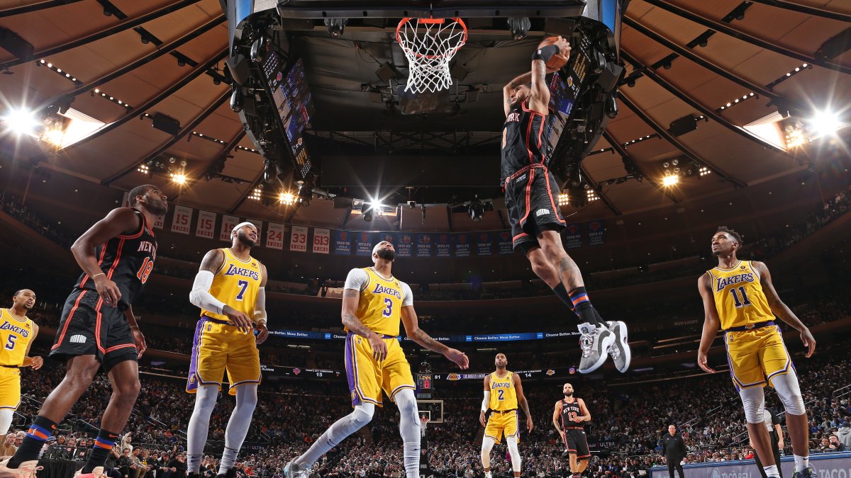 Lakers pierden ante Knicks con ausencia de LeBron James
