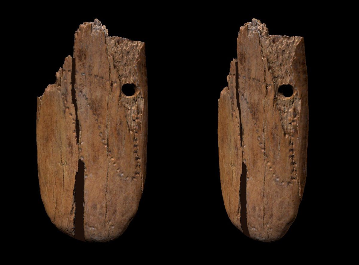 Un colgante de marfil de mamut de hace 41.500 años, la evidencia más antigua de una joya decorada en Eurasia