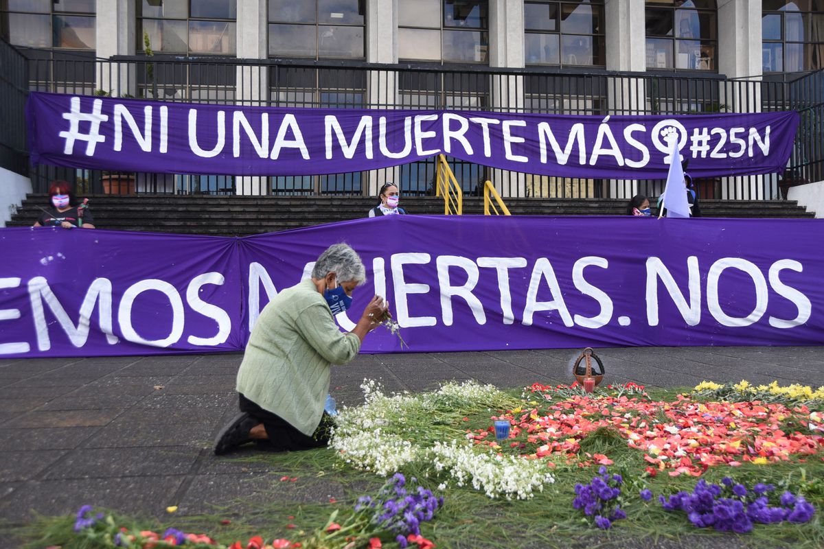 Más de 4.000 feminicidios al año y mucha indignación: las razones de Latinoamérica para protestar el 25N