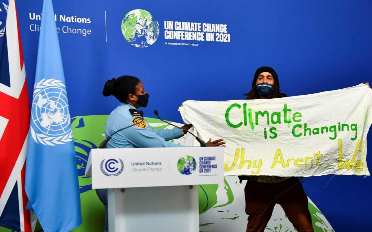 AI y Oxfam califican de 'fracaso catastrófico y irrisorio' acuerdo de la COP26