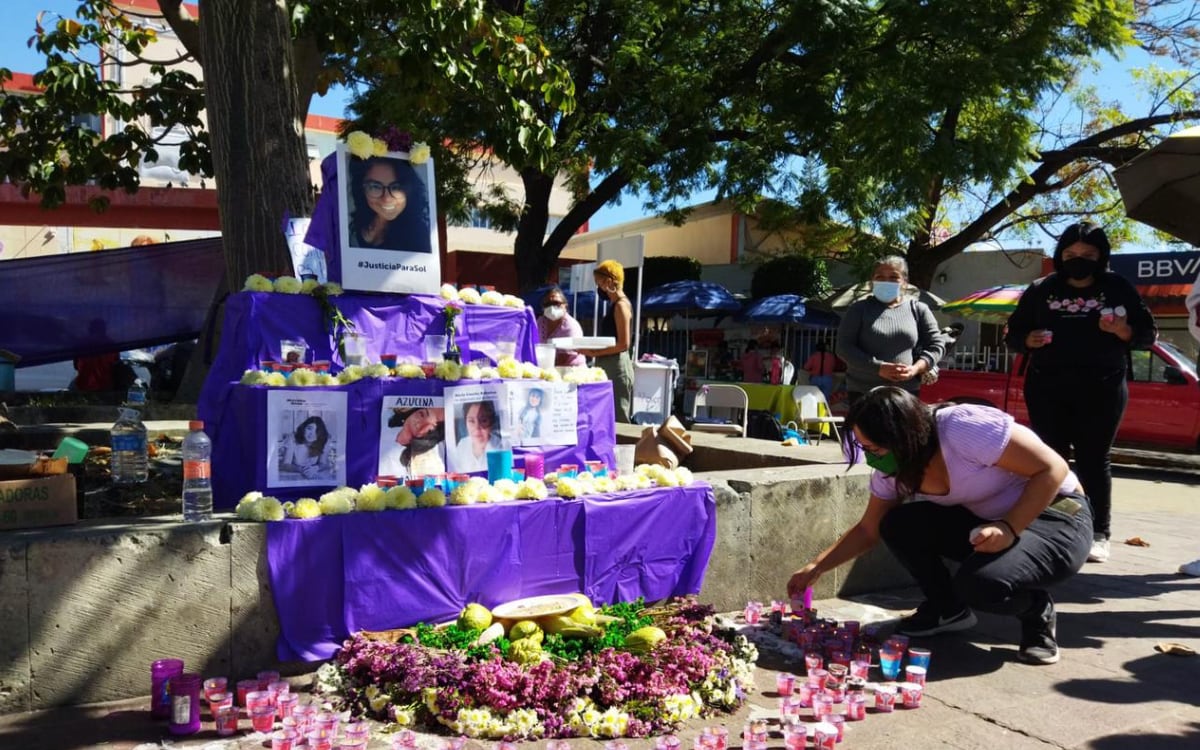 'Altar de luz' para nombrar a víctimas de feminicidio en Oaxaca