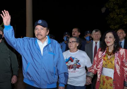 El presidente de Nicaragua, Daniel Ortega, junto a su esposa y vicepresidenta, Rosario Murillo, el pasado lunes, en Managua.