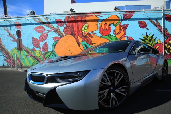 BMW ofrecerá 12 modelos de automóviles totalmente eléctricos para 2025